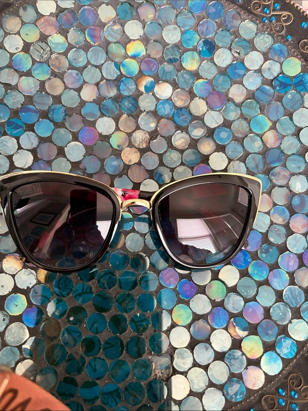 Black and Gold Cat-Eye Sunglasses - Classic UV Protection 100%